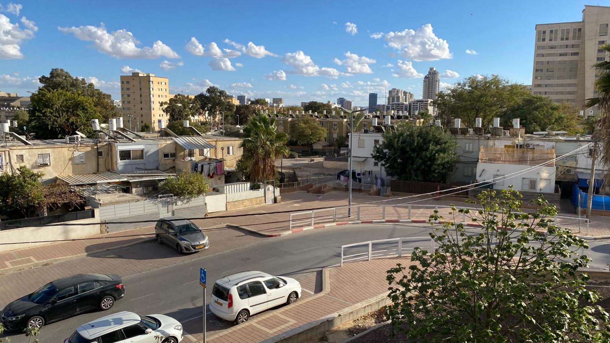 Apartament דירה יפיפיה! מיקום מעולה! אוניברסיטת בן גוריון, סורוקה, שוק, פארק! Beersheba Zewnętrze zdjęcie