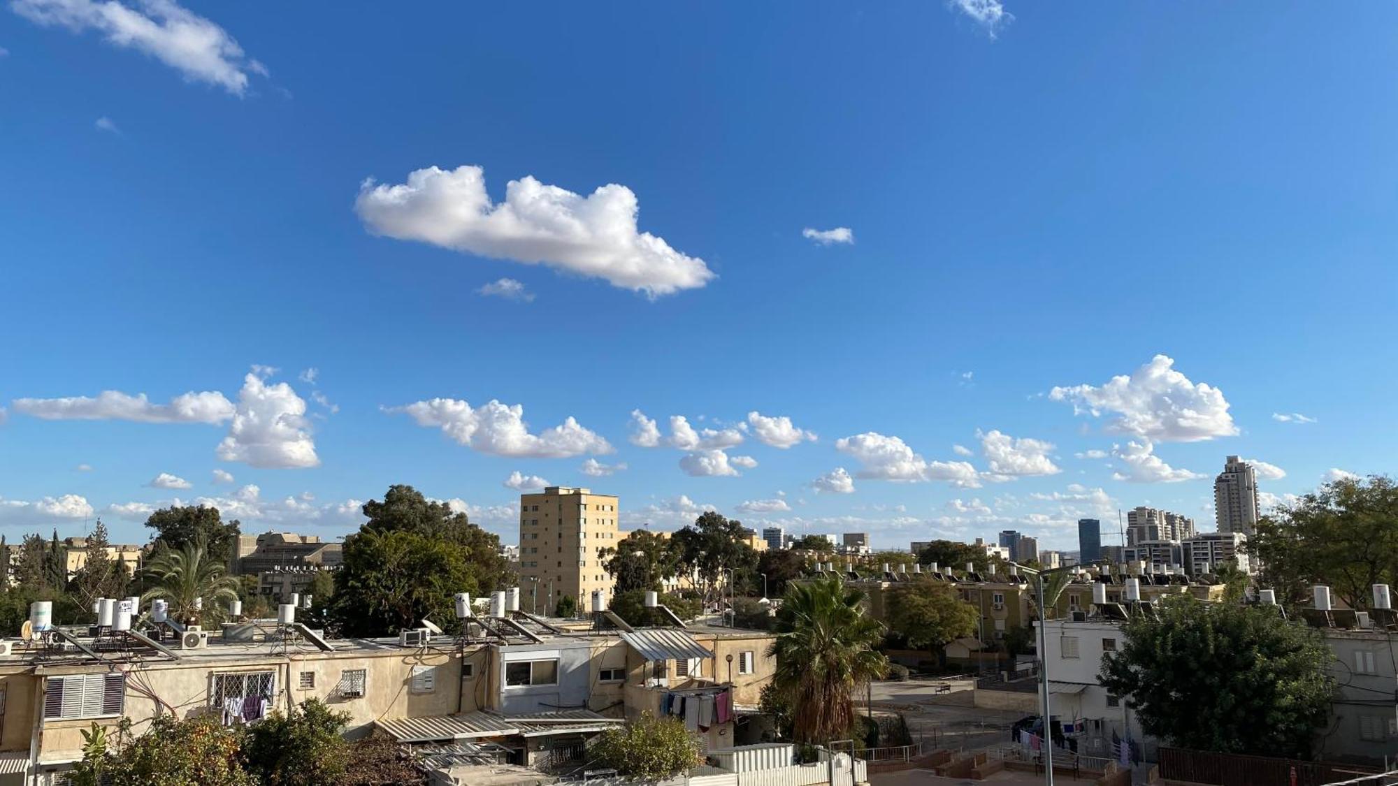 Apartament דירה יפיפיה! מיקום מעולה! אוניברסיטת בן גוריון, סורוקה, שוק, פארק! Beersheba Zewnętrze zdjęcie